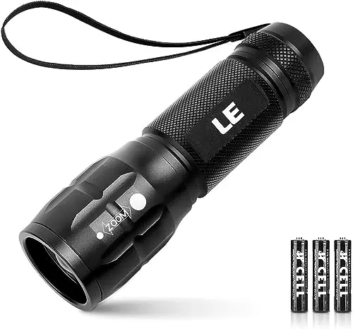 Lighting EVER adjustable focus LED flashlight in black aluminum