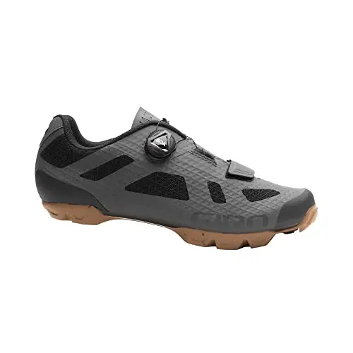 Giro Rincon mountain bike shoes with BOA dial closure system